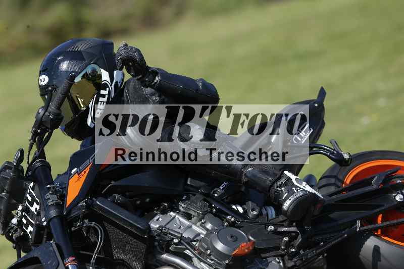 /44 09.08.2025 Plüss Moto Sport ADR/Einsteiger/99